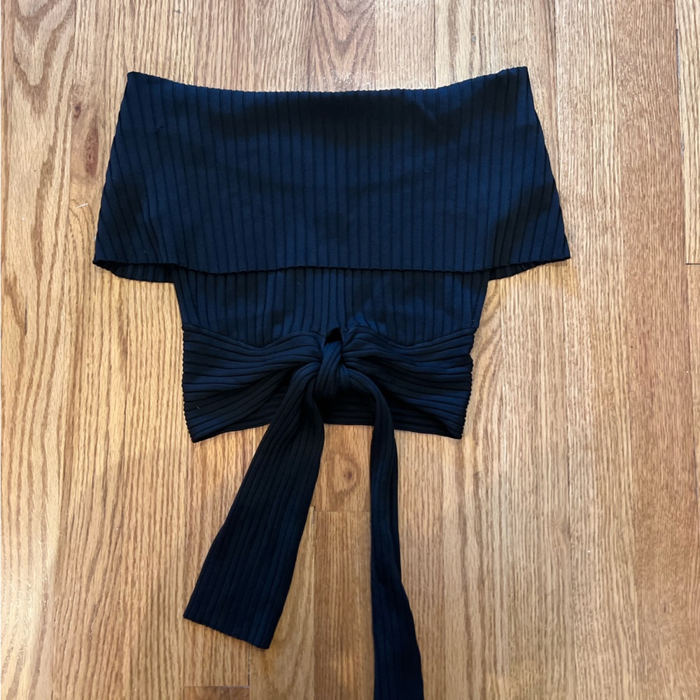 BNWT BCBG Off Shoulder Black Top